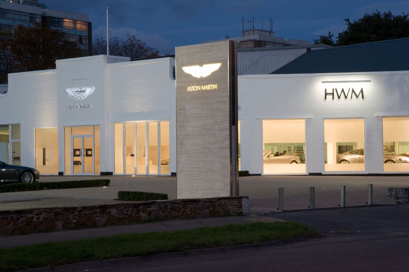 Aston Martin Walton On Thames | Car dealership in Walton On Thames